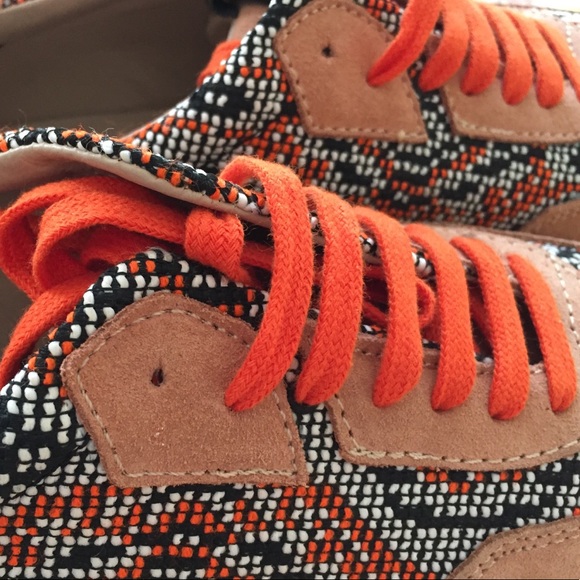 ZARA STYLISH SNEAKERS - Picture 10 of 15